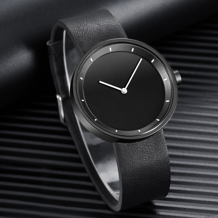 Minimalist Style Quartz Wrist Watch