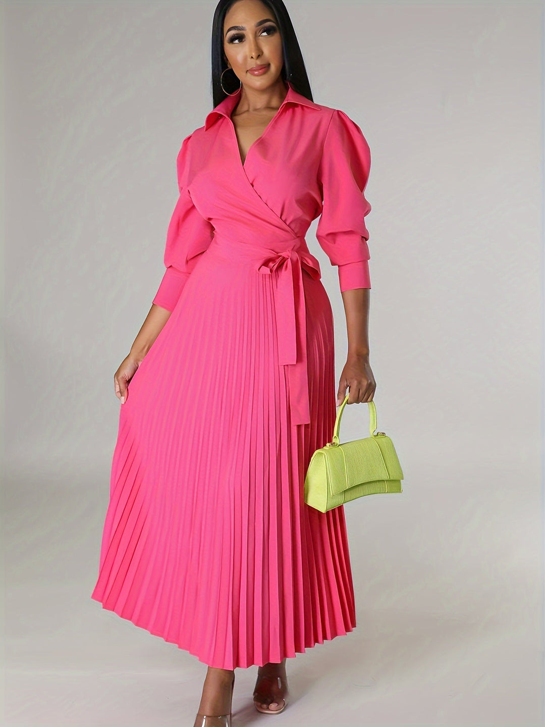 Margeaux - Elegant pleated dress with a V-neck and bow
