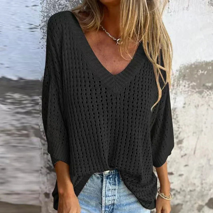 Petra - V-neck Knitted Top