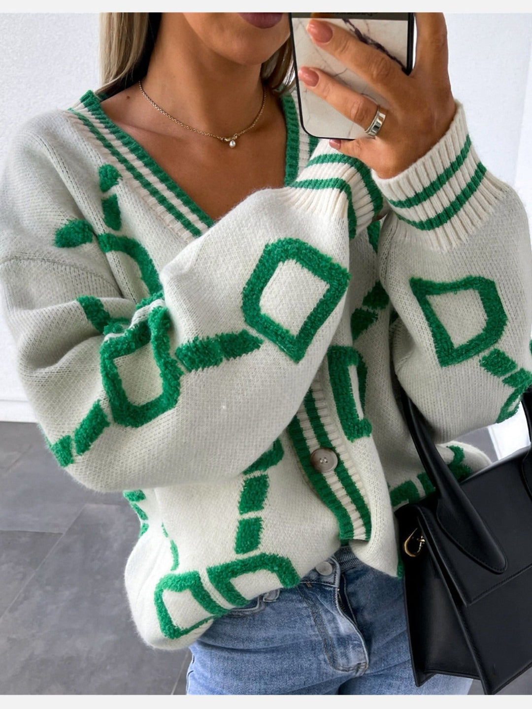 Chloe - Cozy Cardigan