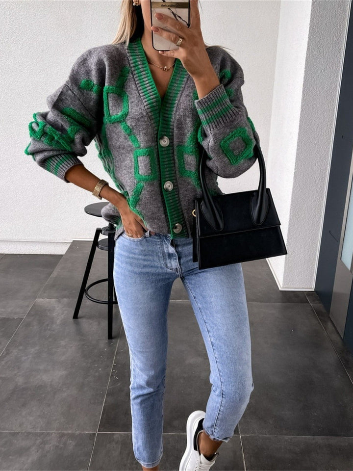 Chloe - Cozy Cardigan