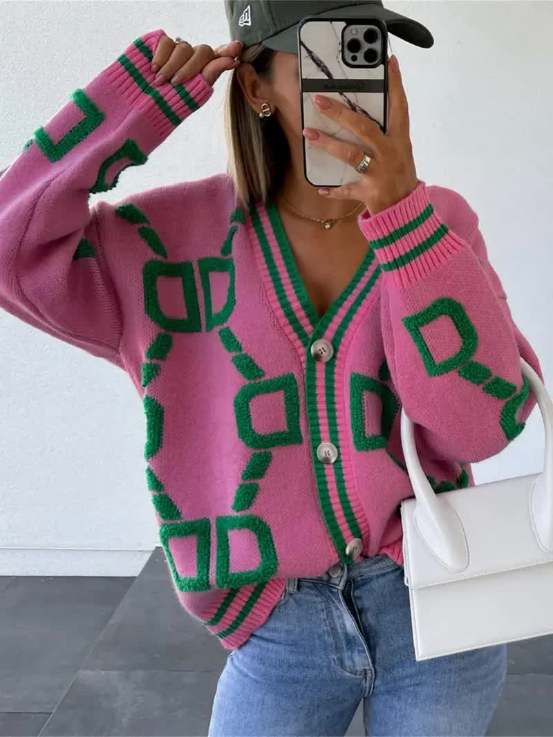 Chloe - Cozy Cardigan